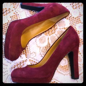 5/48 Saks Fifth Ave Olivia Wine Suede Pumps *NEW*